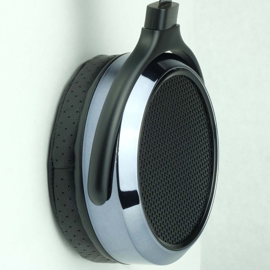 Dekoni Audio Elite Fenestrated Sheepskin Earpads for HiFiMAN HE Series