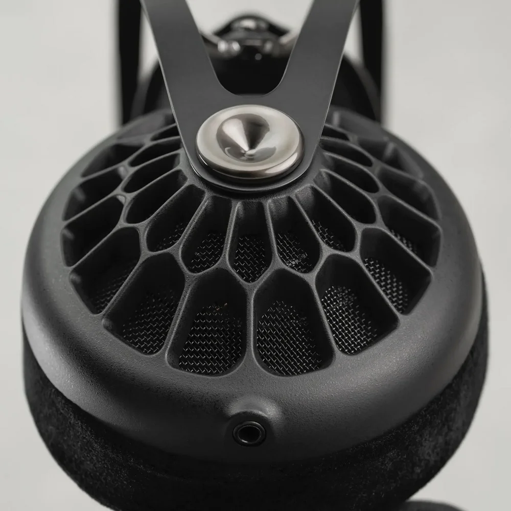 Meze 105 AER open-back