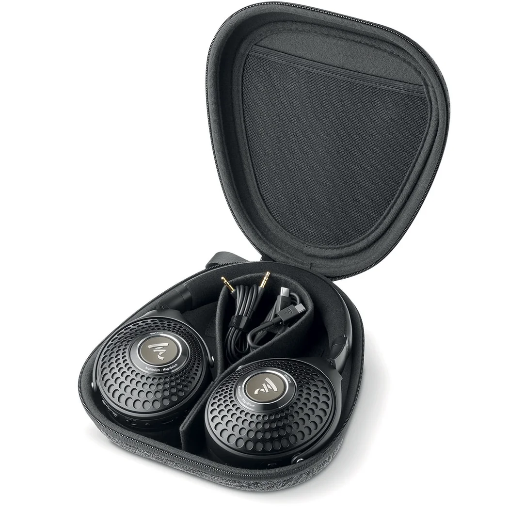 Focal Bathys (Deep Black)