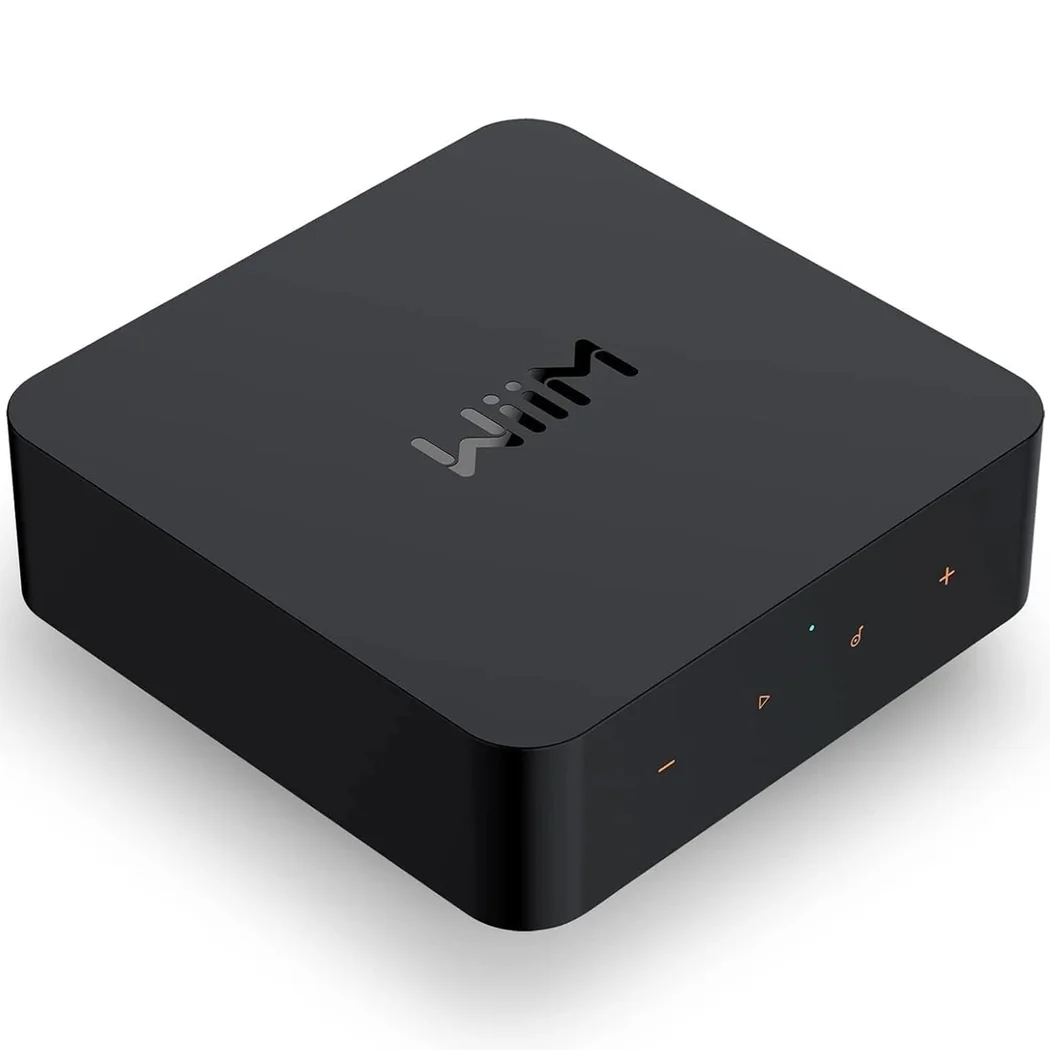 WiiM Pro Plus Music Streamer with remote