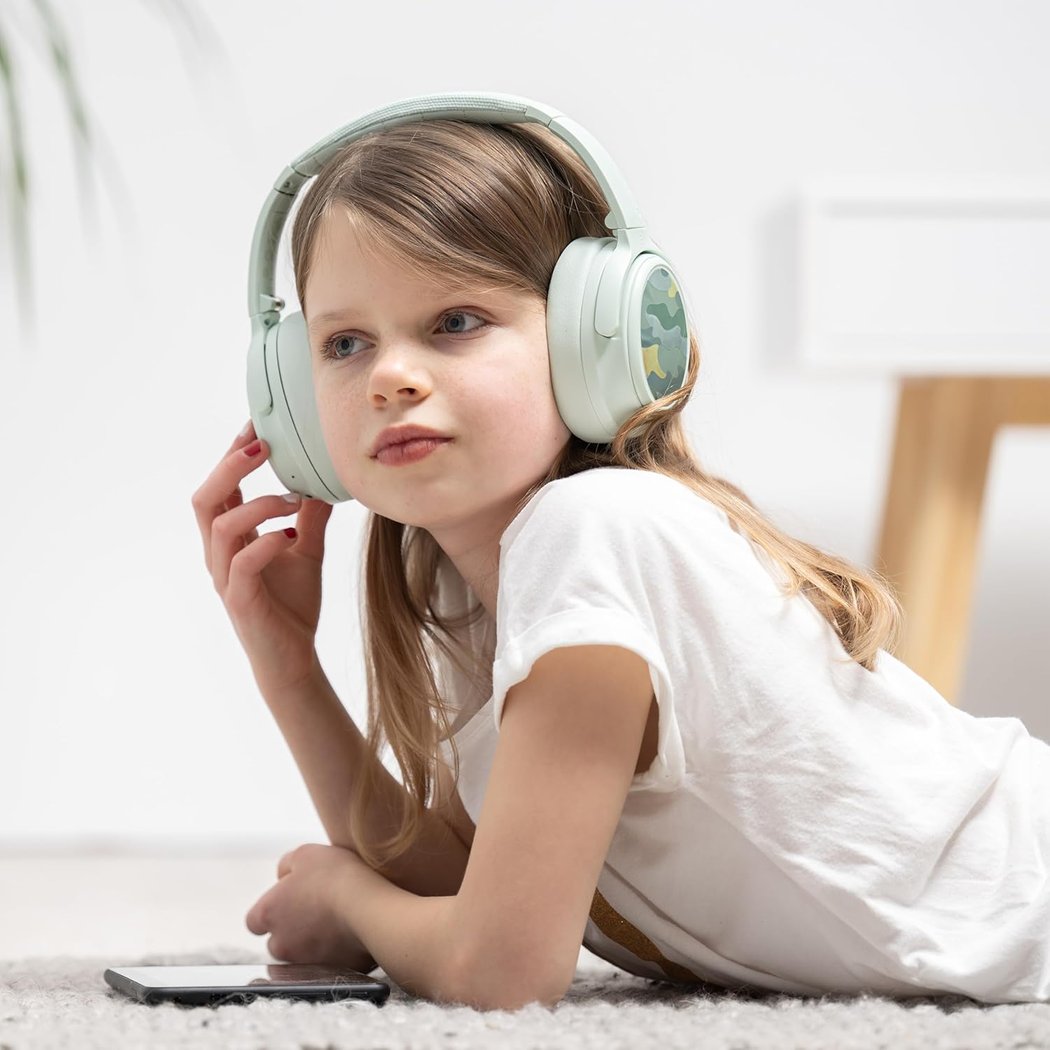 BuddyPhones Cosmos Fun Wired/Wireless Bluetooth Noise-Cancelling Over-Ear Headphone with Mic for Kids - Green