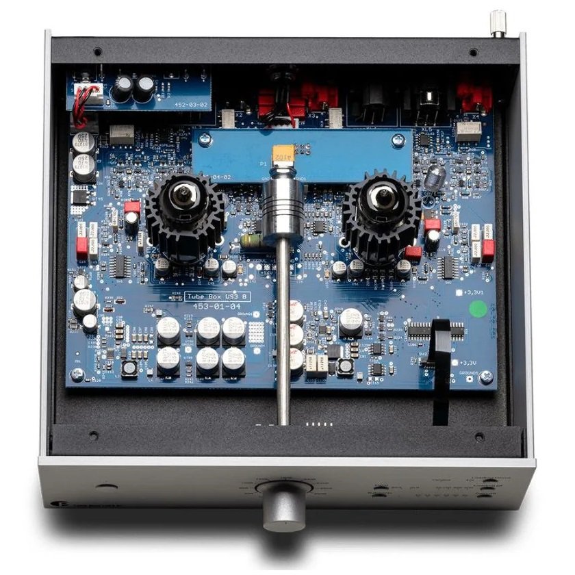 Pro-Ject Tube Box DS3 B True Balanced Dual Mono Tube Phono Preamplifier/Phono Stage