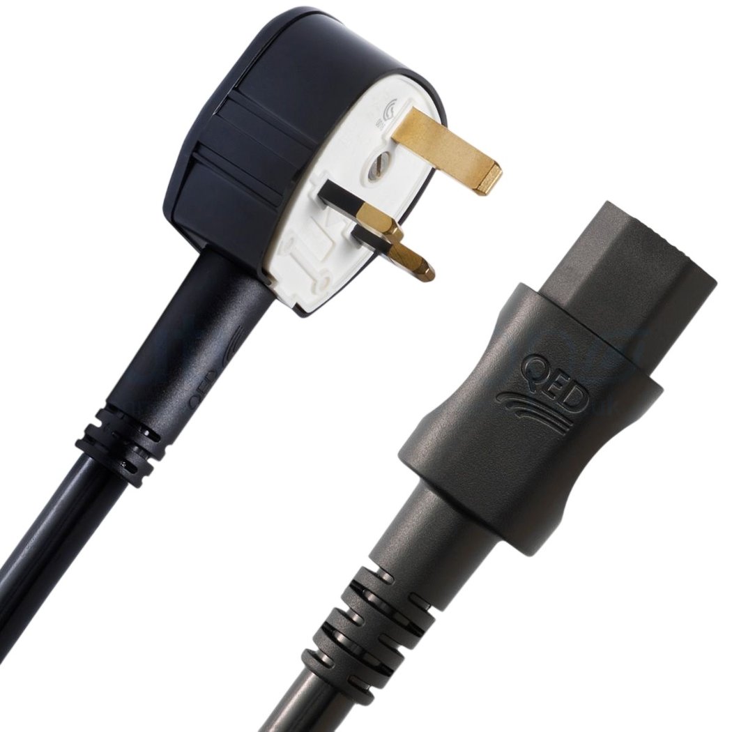 QED XT5 Wall Mains Power Cable