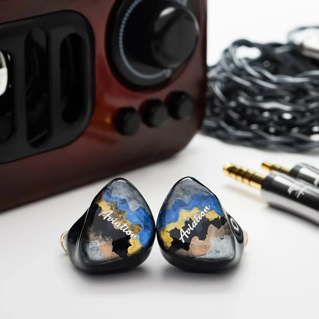 QoA Aviation 4-Driver (3BA+1DD) Hybrid In-Ear Earphone