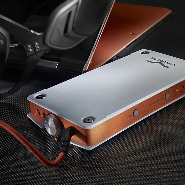 V-MODA Vamp Verza Portable Headphone Amplifier & USB DAC for Smartphones