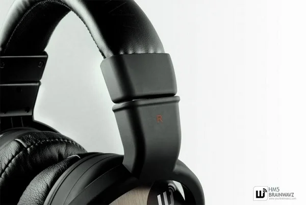 Brainwavz HM5 Over-Ear Studio Monitoring Headphone