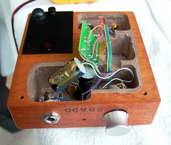 Grado RA1 Reference Desktop Headphone Amplifier (Battery)