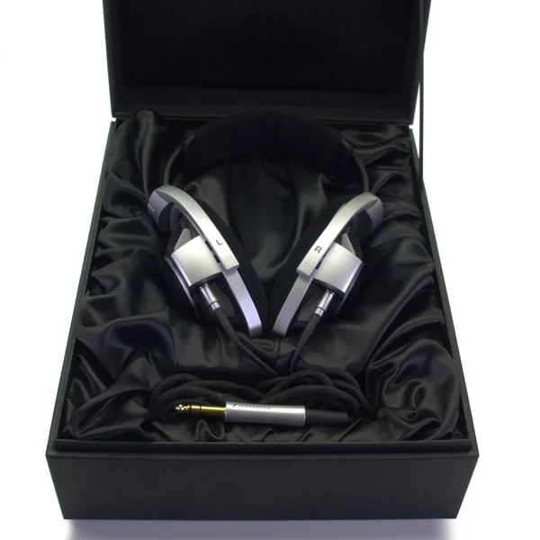 Sennheiser HD 800 Over-Ear Headphone