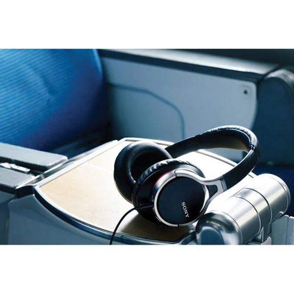 Sony MDR-10RNC Noise-Cancelling Over-the-Ear Headphone with Mic - Black