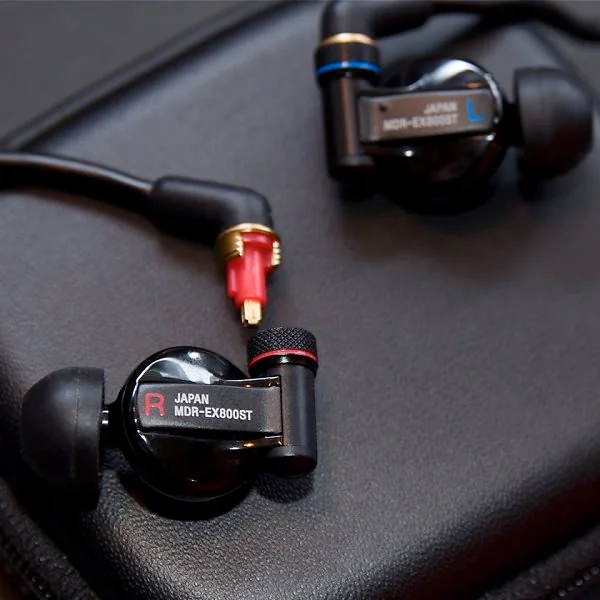 Sony MDR-EX800ST Studio Monitor In-Ear Earphone