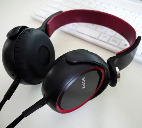 Sony MDR-XB400 Extra Bass On-Ear Headphone - Red
