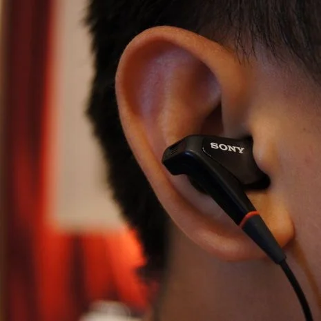 Sony XBA-NC85D Noise-Cancelling In-Ear Earphone