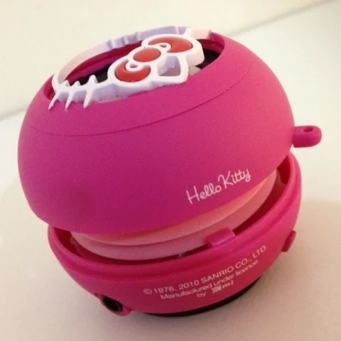 X-mini II Hello Kitty Capsule Portable Speaker - Pink