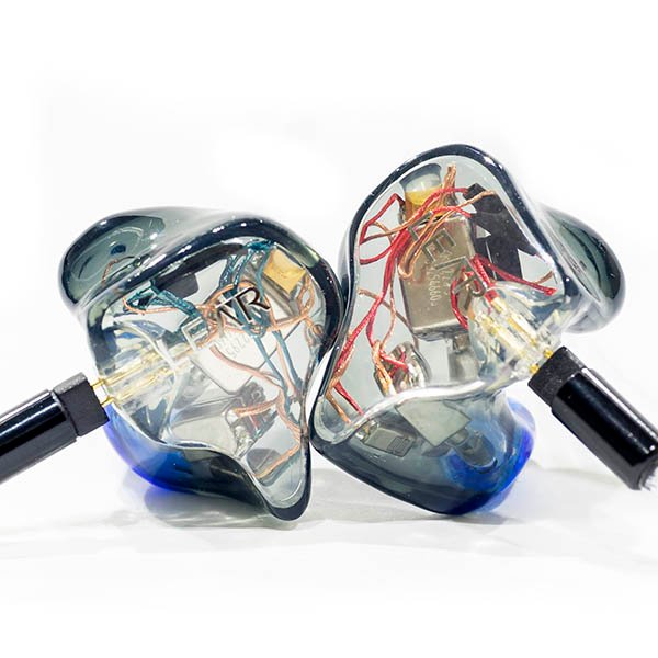 LEAR LCM-5 5-Driver Custom In-Ear Monitor LEAR LCM-5 5-Driver Custom In-Ear Monitor
