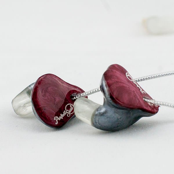 Perfect Seal SportBud Silver 2-Driver Custom In-Ear Monitor Perfect Seal SportBud Silver 2-Driver Custom In-Ear Monitor