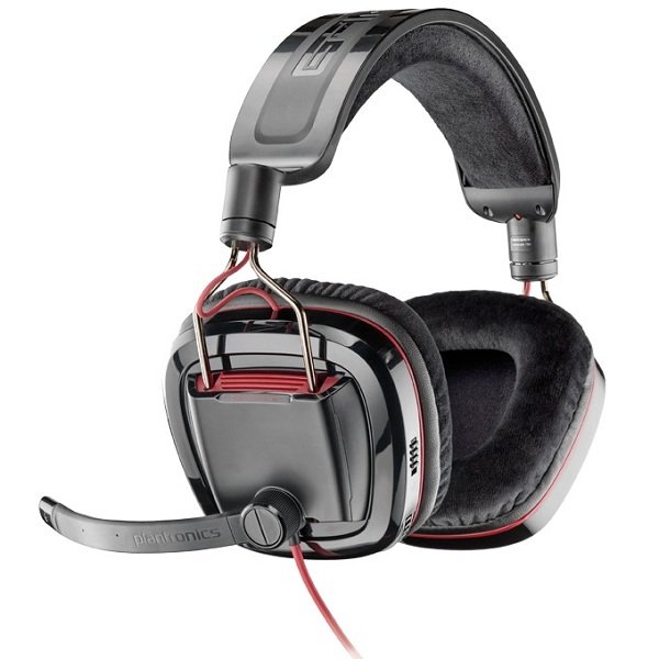 Plantronics GameCom 780 USB Gaming VOIP Over-the-Ear Headset with Mic Plantronics GameCom 780 USB Gaming VOIP Over-the-Ear Headset with Mic