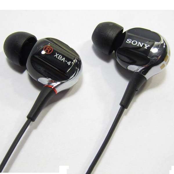 Sony XBA-4 In-Ear Earphone Sony XBA-4 In-Ear Earphone