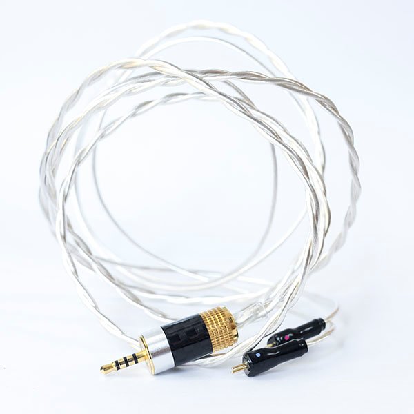 LEAR C10 "Silver Fox" SPC Custom Cable LEAR C10 "Silver Fox" SPC Custom Cable