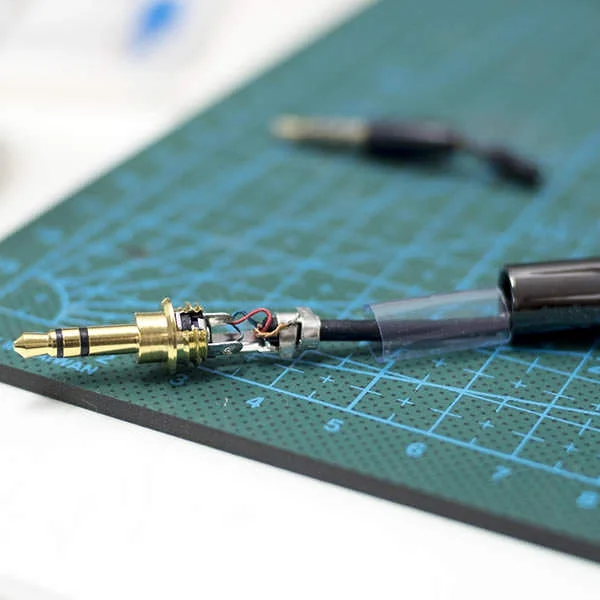 Connector Retermination Service by TREOO