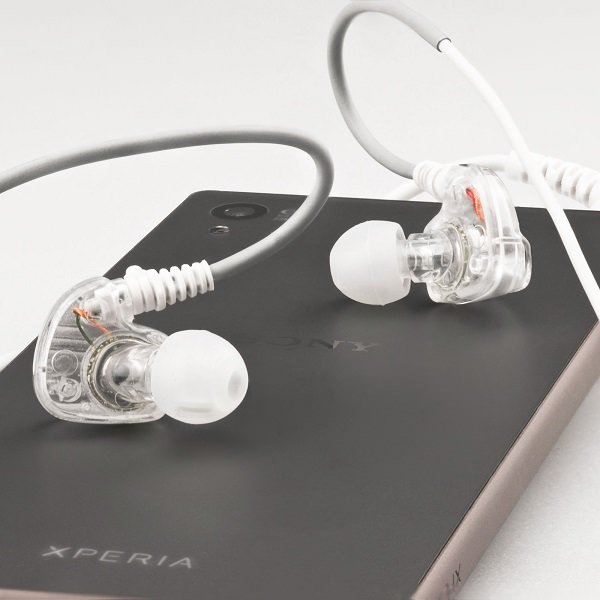 Brainwavz XFit XF-200 In-Ear Earphone with Mic - Frost White (EX-DEMO) Brainwavz XFit XF-200 In-Ear Earphone with Mic - Frost White (EX-DEMO)