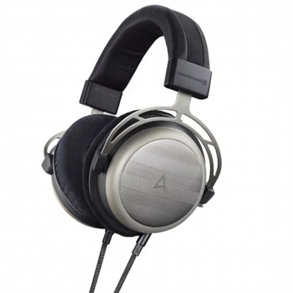 Astell&Kern AKT1P Over-Ear Headphone