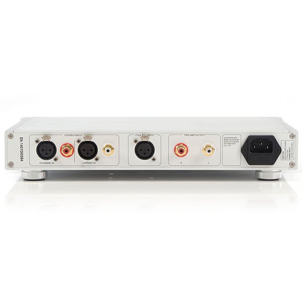 Questyle Audio CMA800R Desktop Headphone Amplifier Questyle Audio CMA800R Desktop Headphone Amplifier