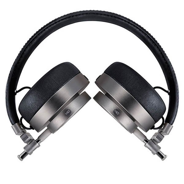 Master & Dynamic MH30 On-Ear Headphone - Gunmetal/Black