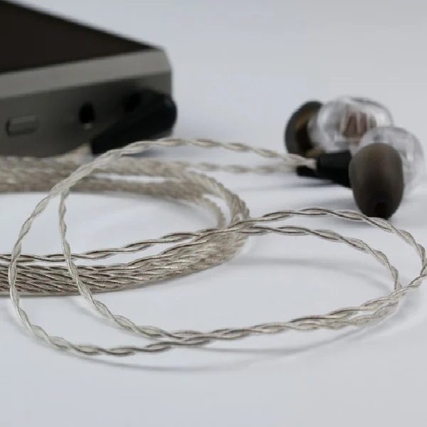 Linum® Super BaX Ultra Thin SPC Upgrade Cable
