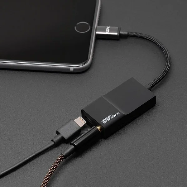 AAW Accessport for Apple iPhone with Lightning port