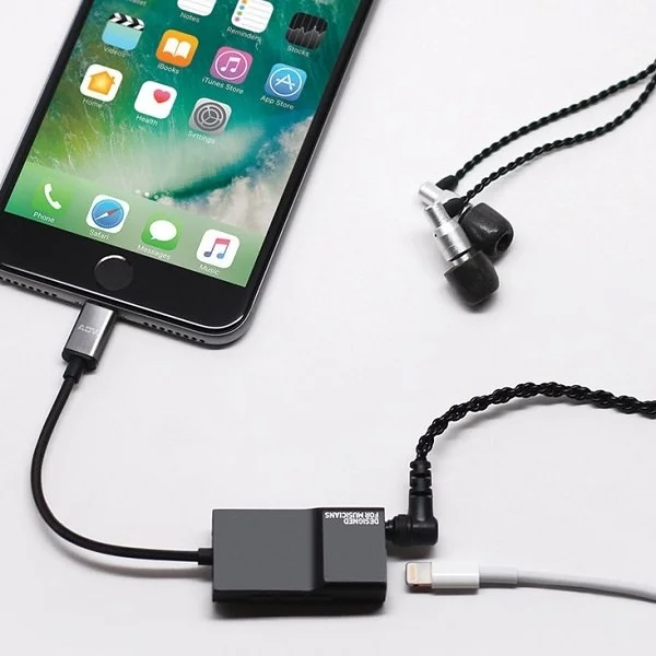 AAW Accessport for Apple iPhone with Lightning port