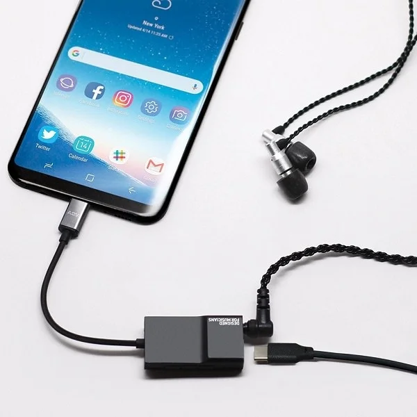 AAW Accessport Portable Headphone Amplifier & USB-C DAC