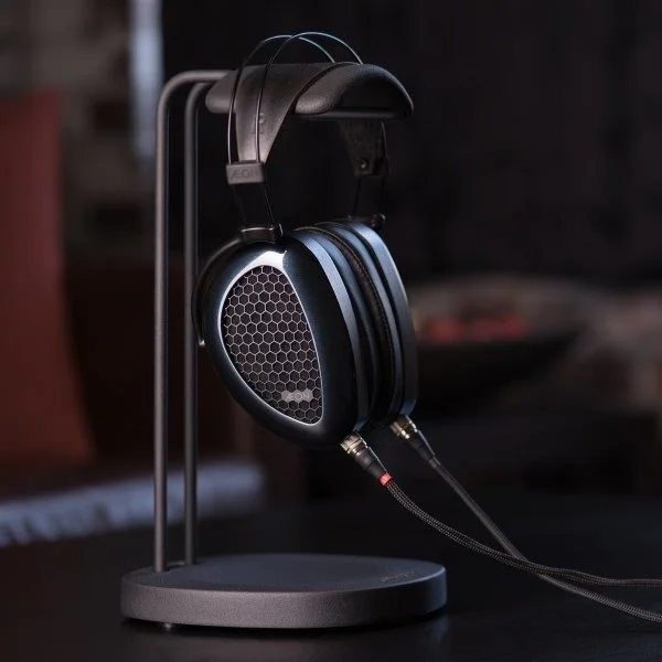 Dan Clark Audio AEON Flow Open Planar Magnetic Over-Ear Headphone