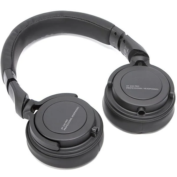 Beyerdynamic DT240 PRO Over-the Ear Headphone