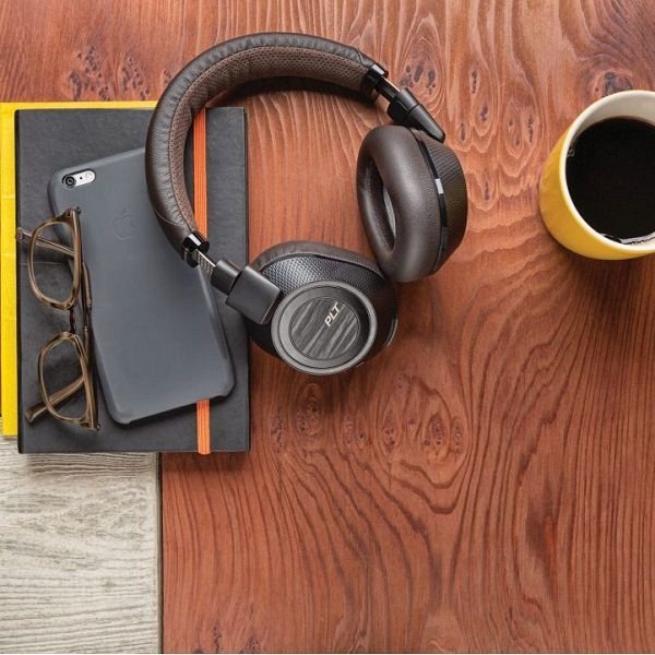 Plantronics BackBeat PRO 2 Wireless Bluetooth Noise-Cancelling Over-Ear Headphone with Mic - Black Tan