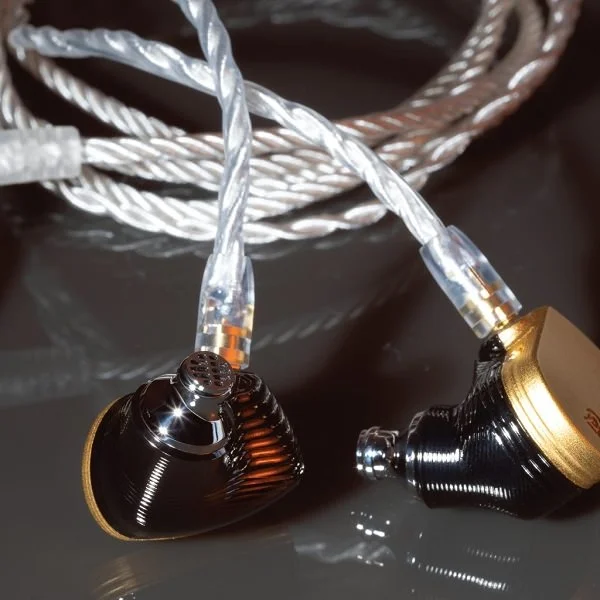 Campfire Audio Solaris 4-Driver Hybrid In-Ear Earphone