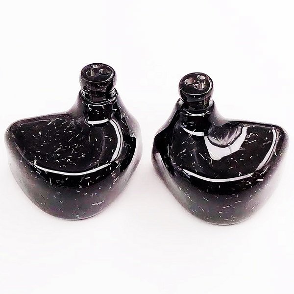 Kinera ODIN 8-Driver In-Ear Earphone - Black Kinera ODIN 8-Driver In-Ear Earphone - Black