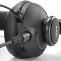 AKG K371-BT Wired/Wireless Bluetooth Studio Monitoring headphone