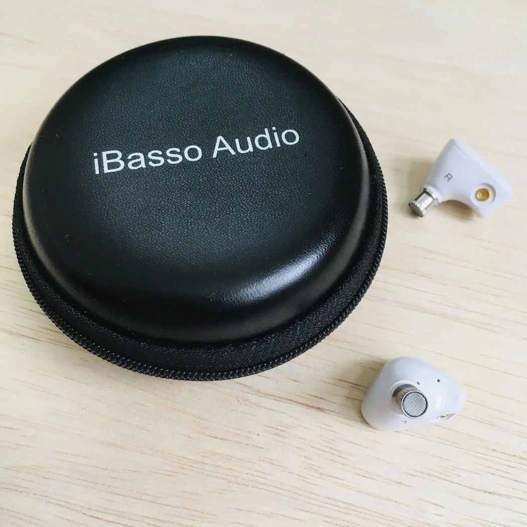 iBasso IT00 In-Ear Earphone 