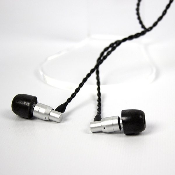 ADV. M4 In-Ear Earphone with Mic