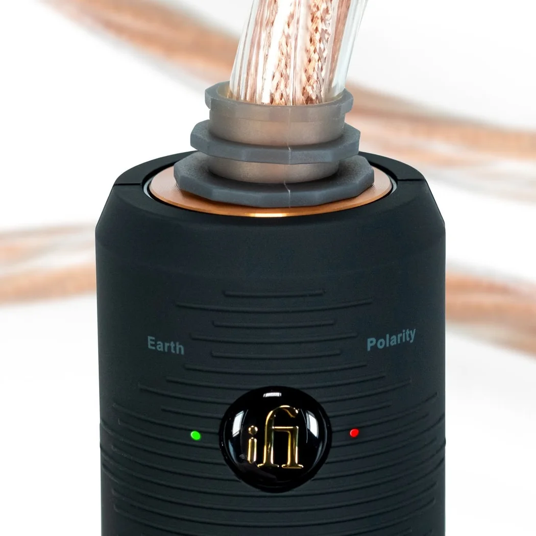 iFi SupaNova 5-conductor OFHC Copper Power Conditioning Active Power Cable with Over-voltage Surge Protection