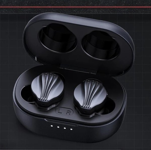 FiiO FW5 3-Driver (2BA+1DD) Hybrid True Wireless Bluetooth In-Ear Earphone with Mic FiiO FW5 3-Driver (2BA+1DD) Hybrid True Wireless Bluetooth In-Ear Earphone with Mic