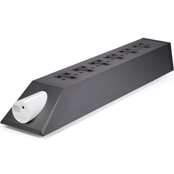 iFi PowerStation 6-Socket Power Regulator Extension Block - UK/SG Version